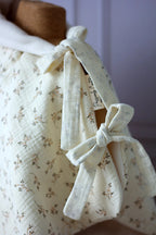 Couverture  2 en 1 bébé fleuri détail noeuds - Passionly Couture