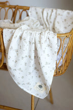 Lange bébé motif lapin double gaze coton bio vue rapprochée - Passionly Couture