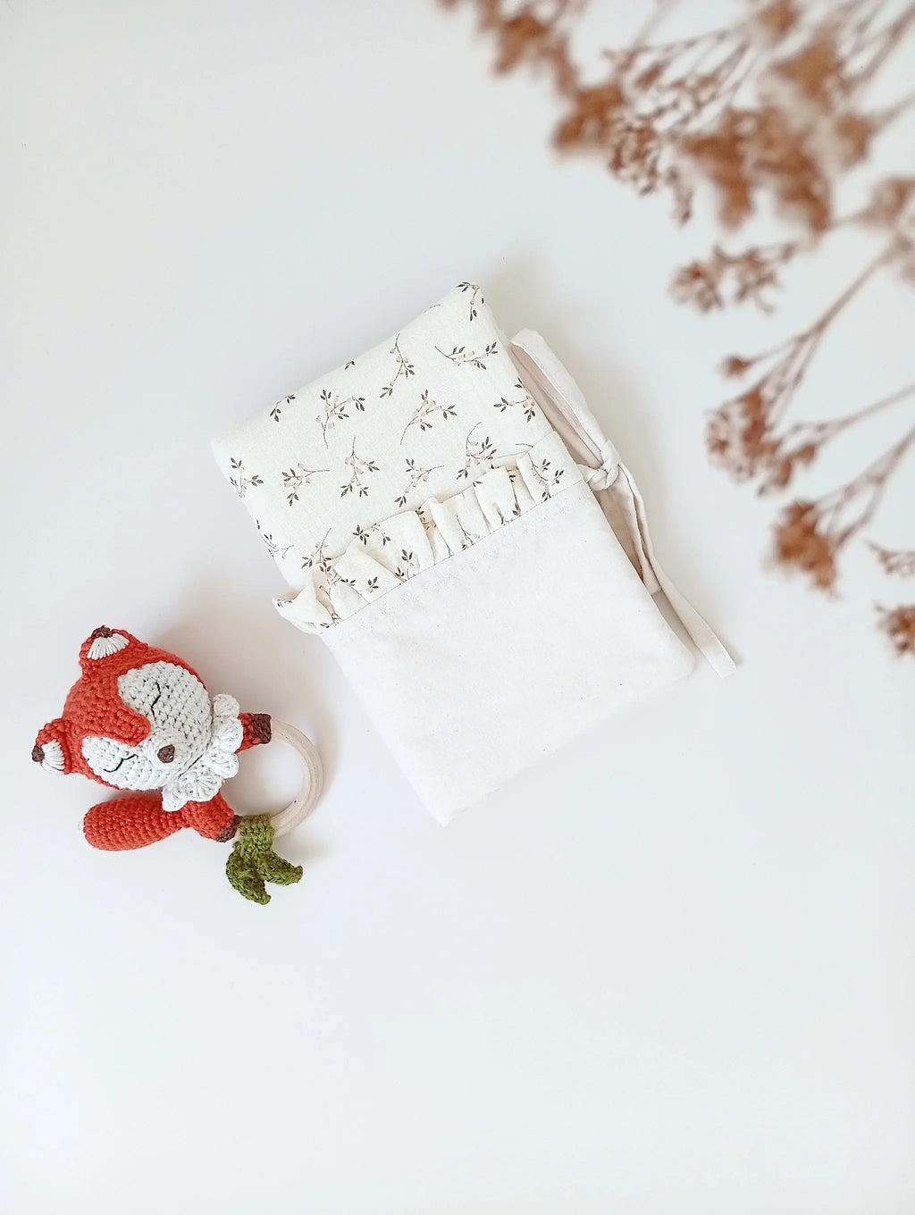Protège carnet de santé bébé fleuri coton bio - Passionly Couture