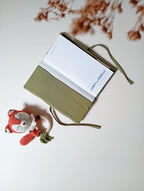 Protège livret de famille vert olive avec livret intérieur coton bio - Passionly Couture