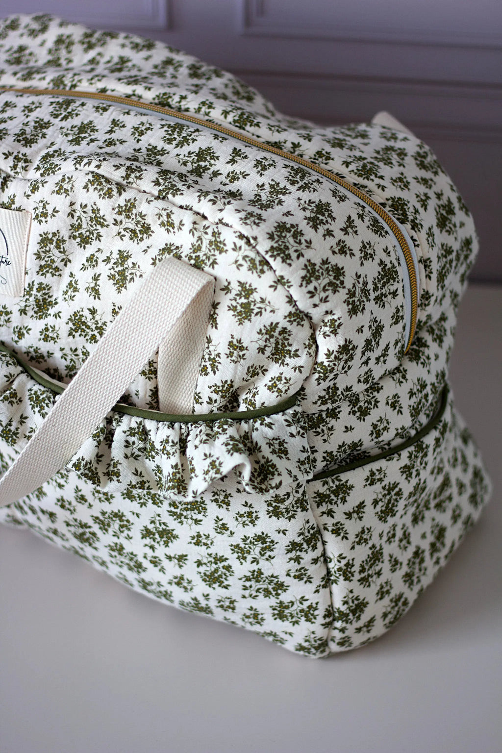 Sac à langer vert olive de côté - Passionly Couture